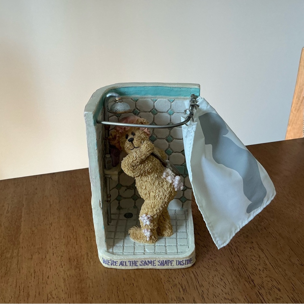 Boyd’s Bears Resin Bearston Figurine Sophia Shower Grin and Bear it